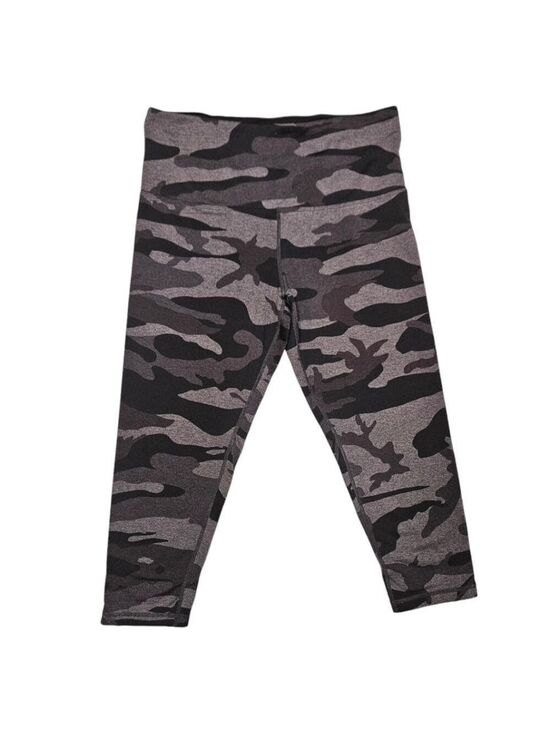 Tuff Athletics Pants - Tuff Athletics Women's Camo Capri Leggings - Size Medium - High Waist Stretch